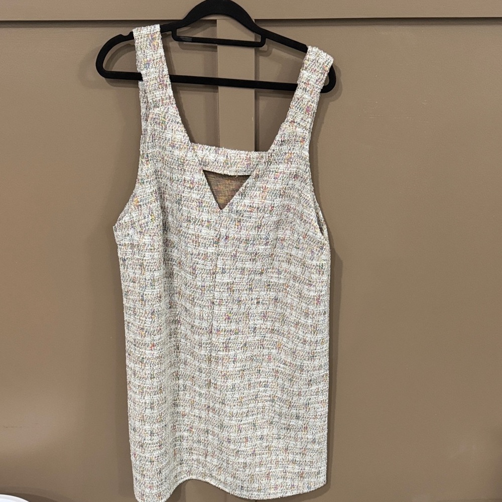 SHEIN Textured Cream Tank Top